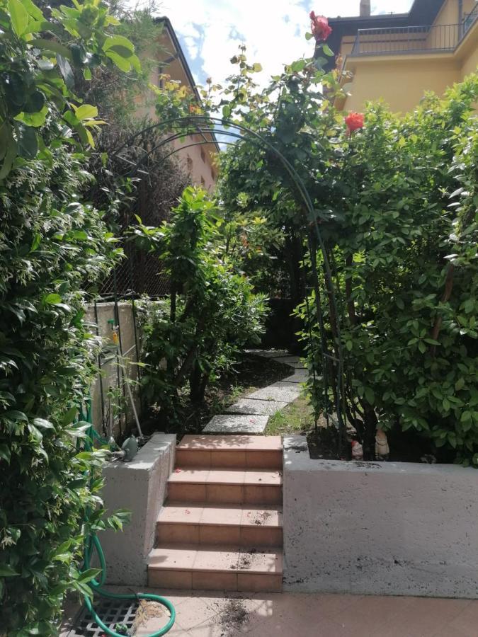 טרנטו L'Angolino Apartment מראה חיצוני תמונה